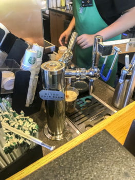 Zapfhahn im Starbucks: Nitro Cold Brew